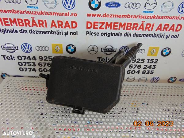 Panou relee sigurante Toyota yaris 2012-2020 tablou carcasa sigurante relee dezmembrez yaris 3 p13 - 1