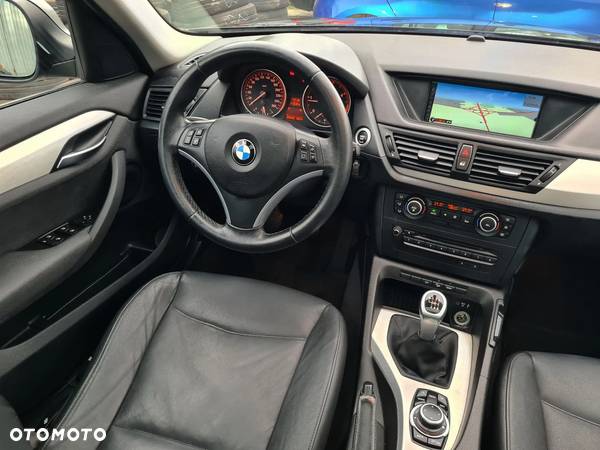 BMW X1 xDrive20d - 27