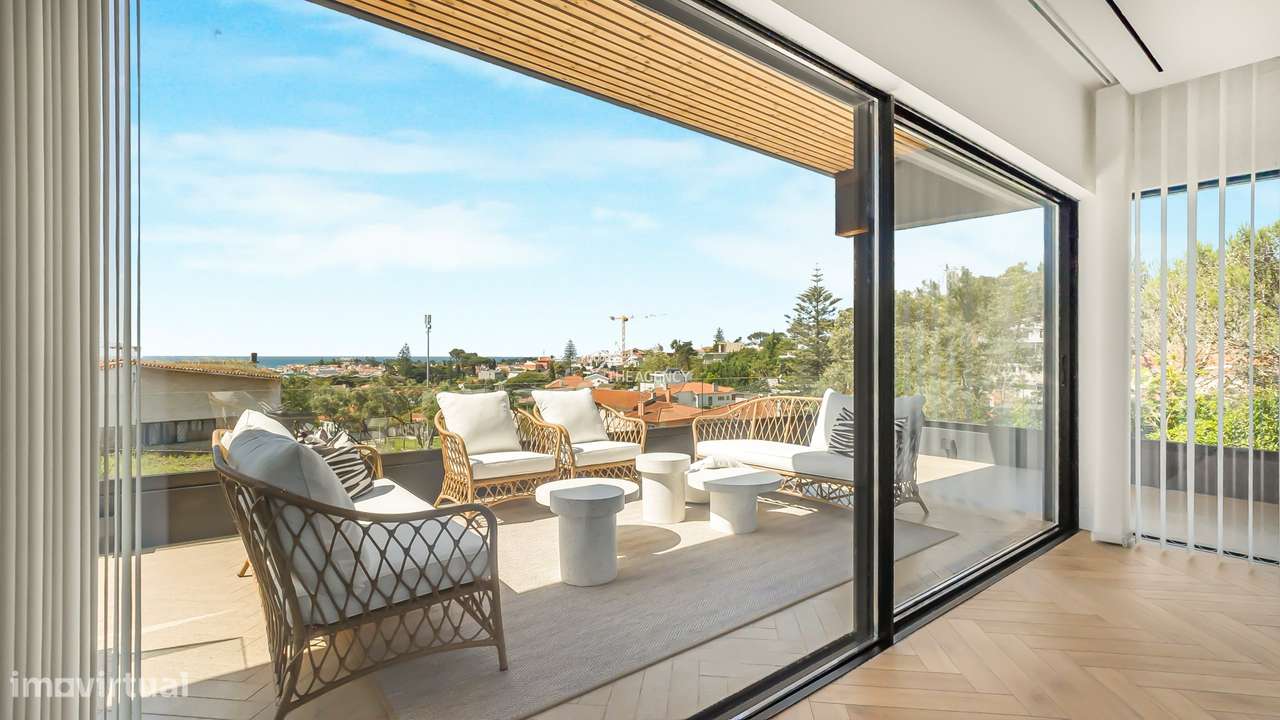 Elegante Moradia Contemporânea com Vista Mar e Jardim em Cascais - Grande imagem: 3/41