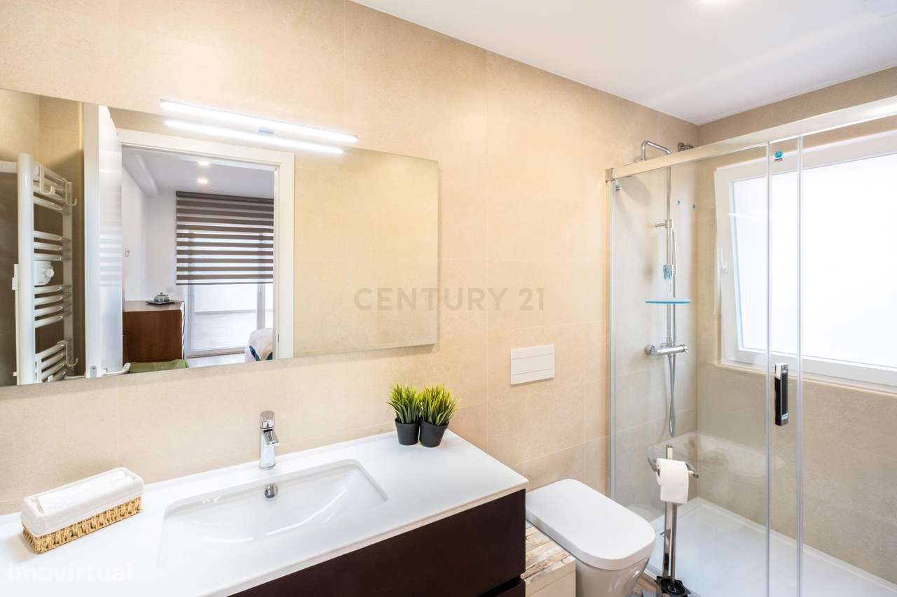 MORADIA ISOLADA TÉRREA T3 COM PISCINA AQUECIDA - ASSENTA (São Pedro d-28