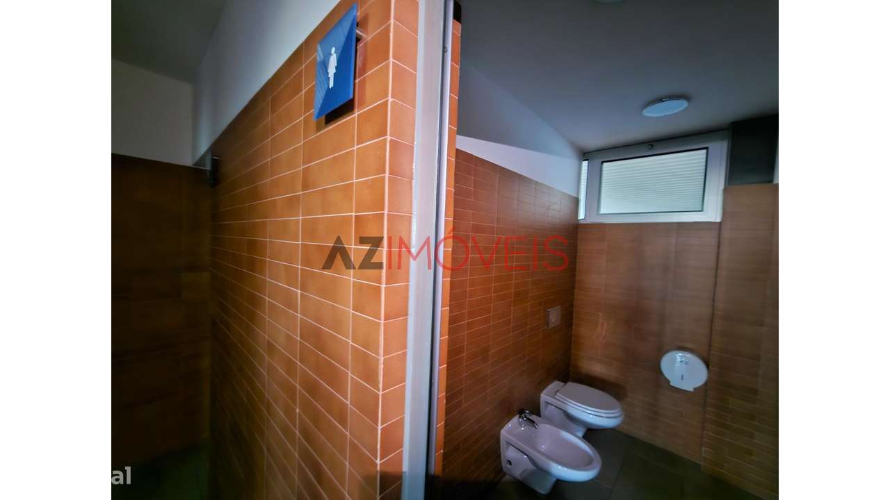 VENDE-SE ARMAZÉM EM AUTOGUIA, OURÉM-7