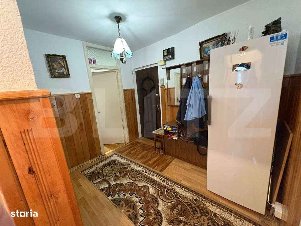 Apartament decomandat cu 3 camere si 2 balcoane, zona Vasile Aaron - Imagine principală: 4/8