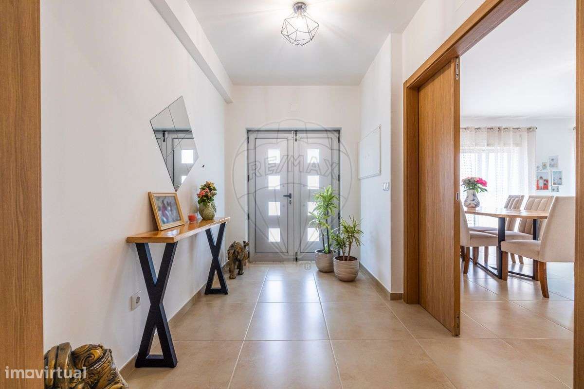 Moradia T4 para venda - Grande imagem: 2/35