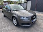 Audi A3 1.6 TDI DPF Ambiente - 2