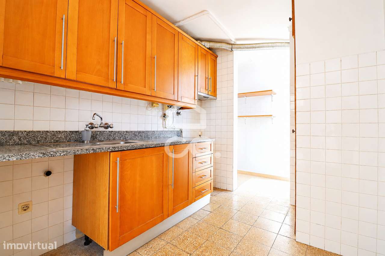 Apartamento T3 junto aos Polos Universitários de Tomar!-4