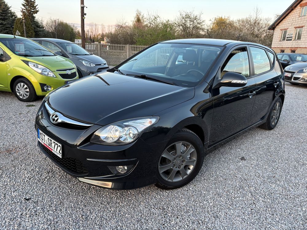 Hyundai i30 I 1.4 Blue Comfort 2011