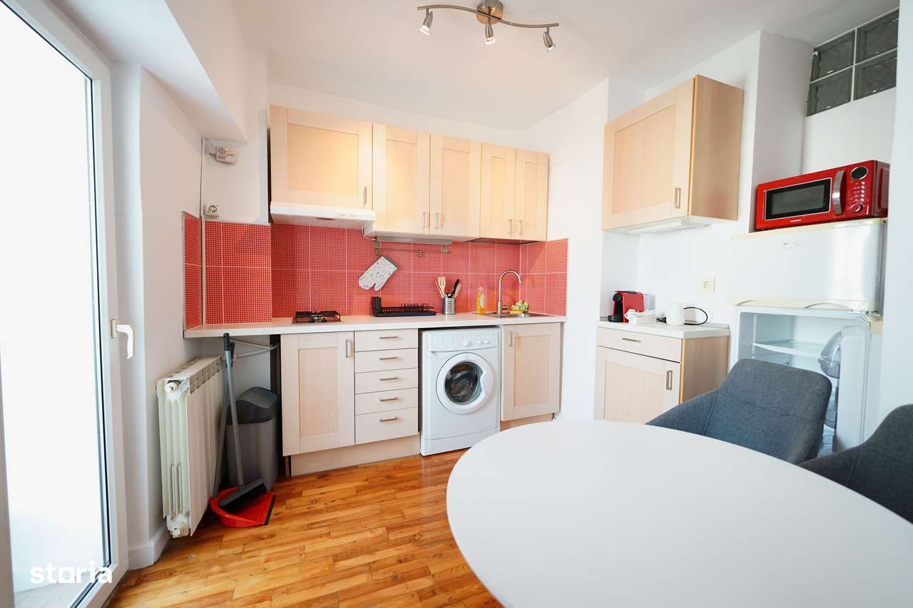 Garsoniera, Natiunile Unite, Unirii, Tribunal, Casa Poporului, Splai - Imagine principală: 5/8