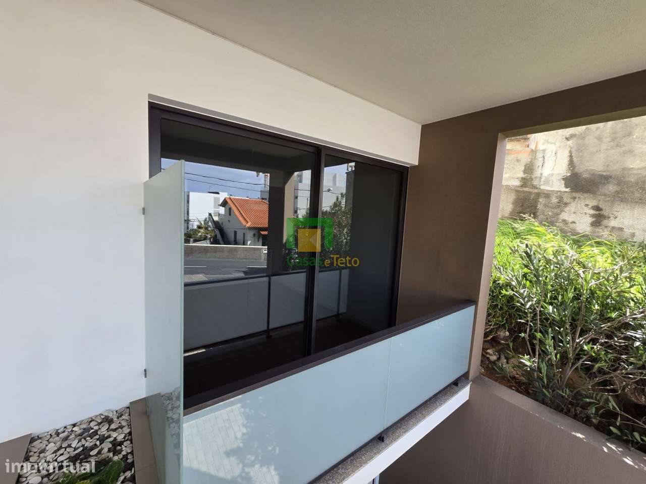 Loja Transformada em Apartamento T1 - Grande imagem: 4/5