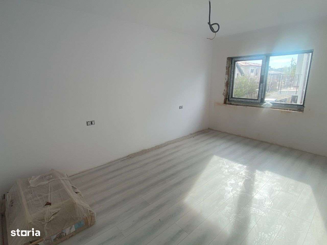 D+P+1+M! Vila 4 camere, Valea Adanca - Miroslava - Imagine principală: 3/8