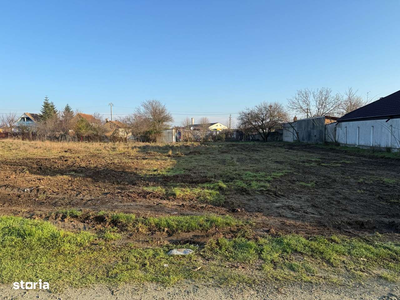 COMISION 0% - POIANA - Teren intravilan intre case-1