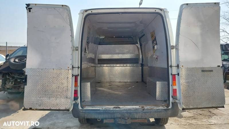 Capitonaj aluminiu alimentar duba Ford Transit - 1