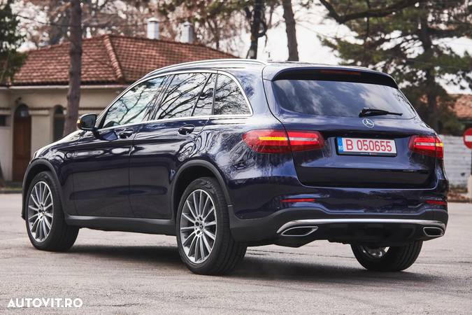 Mercedes-Benz GLC 250 d 4Matic 9G-TRONIC AMG Line - 4