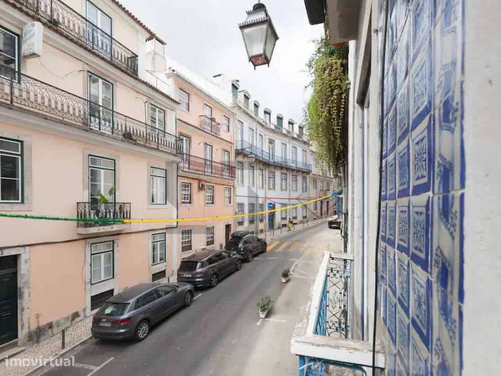 Apartamento T2+2 com Pátio Privado para Venda em Santos, Lisboa - Grande imagem: 3/30