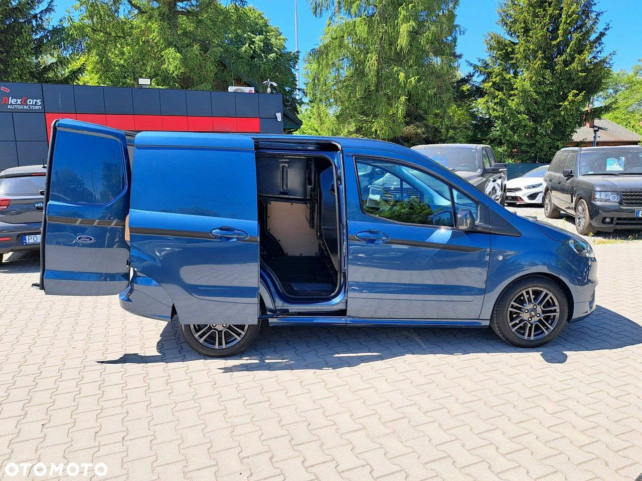 Ford Transit Courier - 7