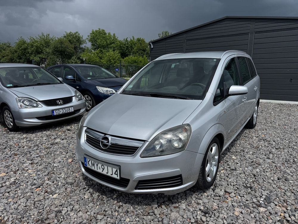 Opel Zafira B (2005-2014) 1.9 CDTI Cosmo 2008