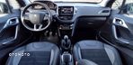 Peugeot 2008 1.2 Pure Tech Allure S&S - 7