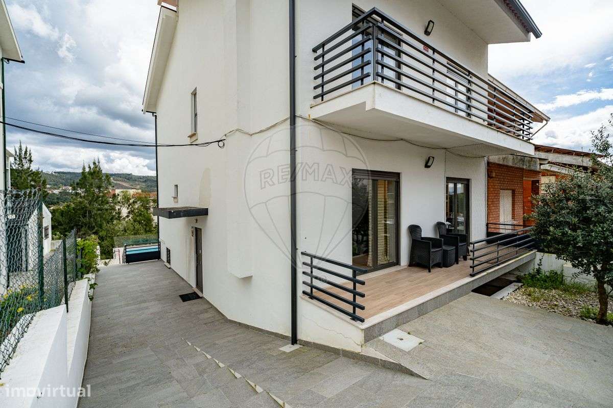 Moradia T5 para venda - Grande imagem: 3/50