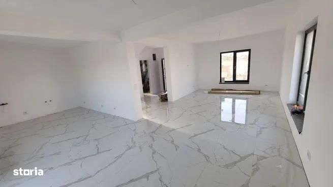CASA INDIVIDUALA DOMNESTI, TOATE UTILITATILE, TEREN 400 MP, COMIS 0% - Imagine principală: 4/16