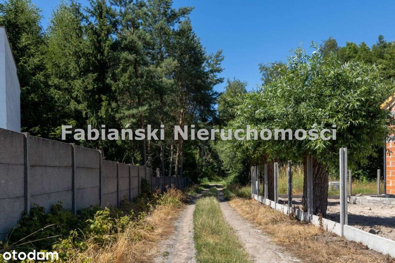 Działka budowlana 721 m2 nad stawem, Skrzynki-5