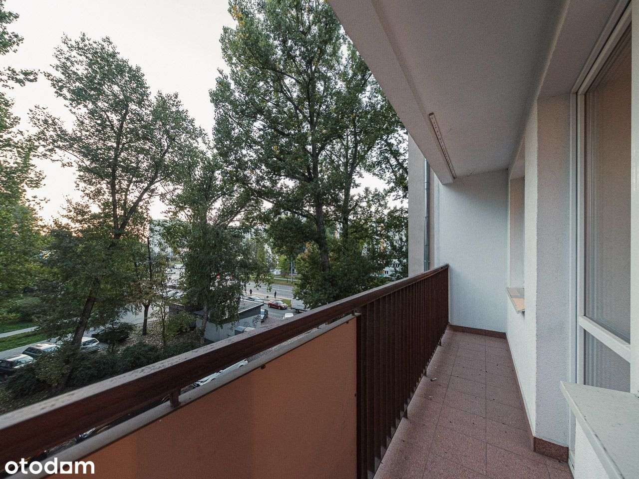 Postaw na dobry adres w korzystnej cenie. Sprawdź!-12