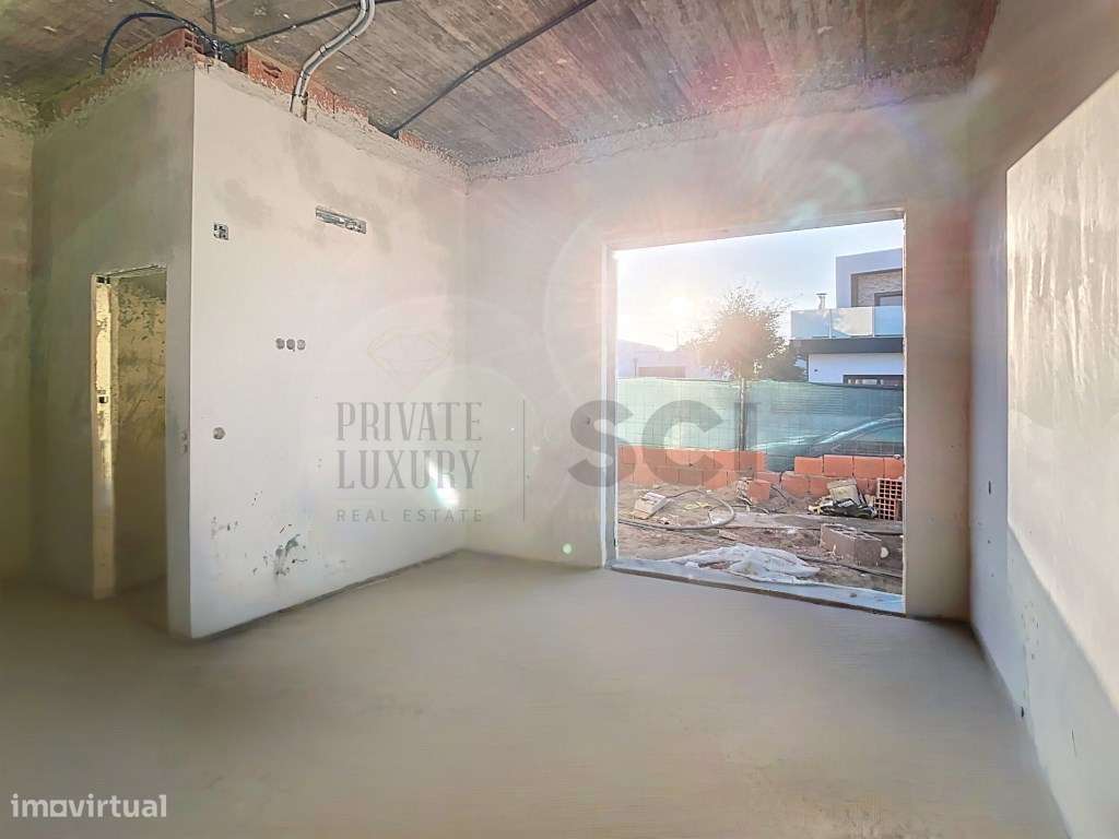 Moradia T4 Azeitão Térrea Isolada com Garagem Piscina-27