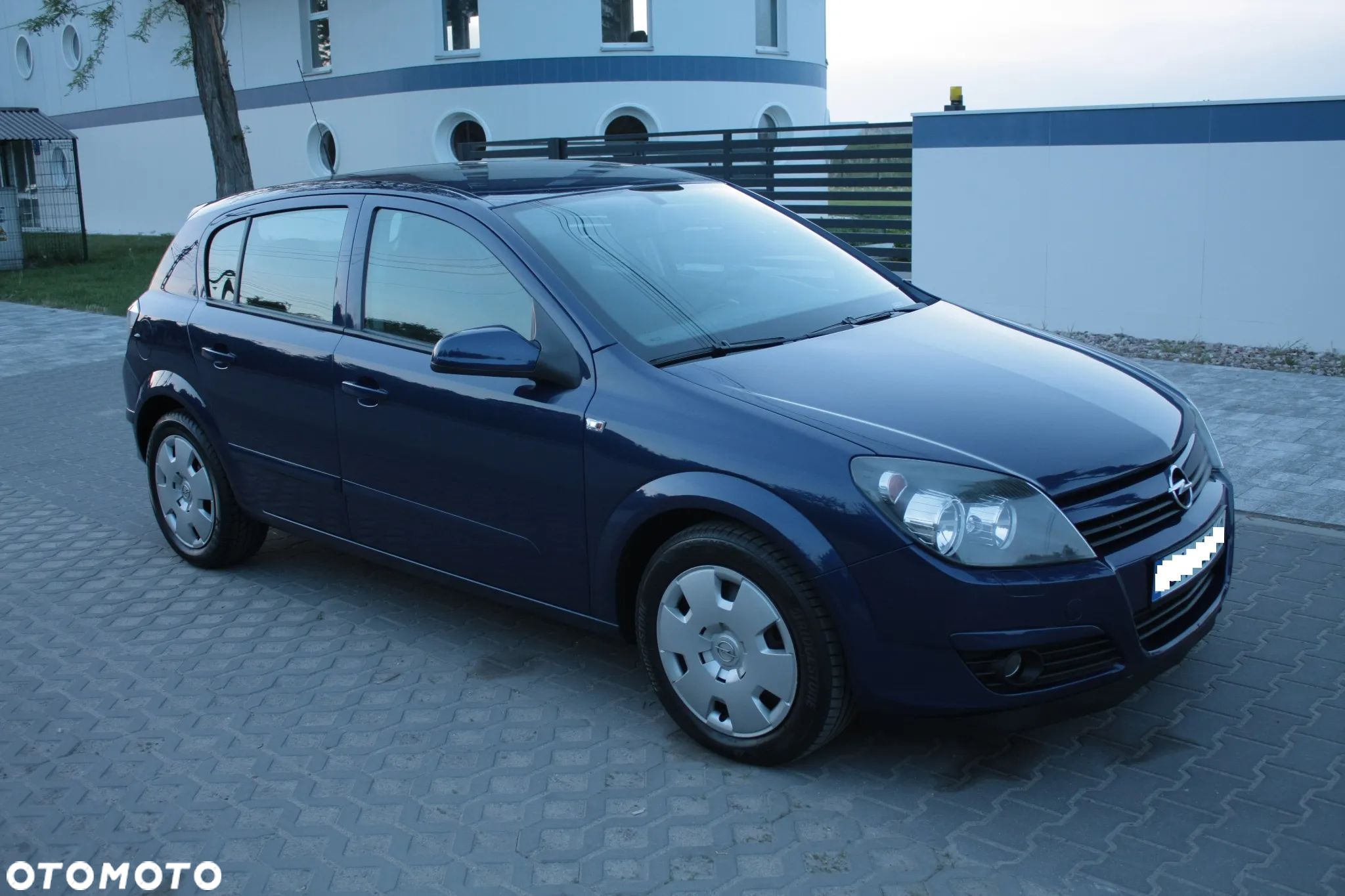 Opel Astra III 1.6 Enjoy - 1