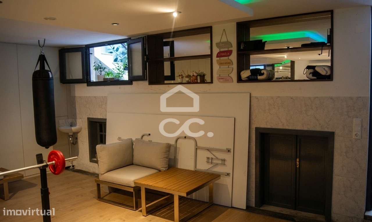 Moradia T4 Renovada em Creixomil – Guimarães-31