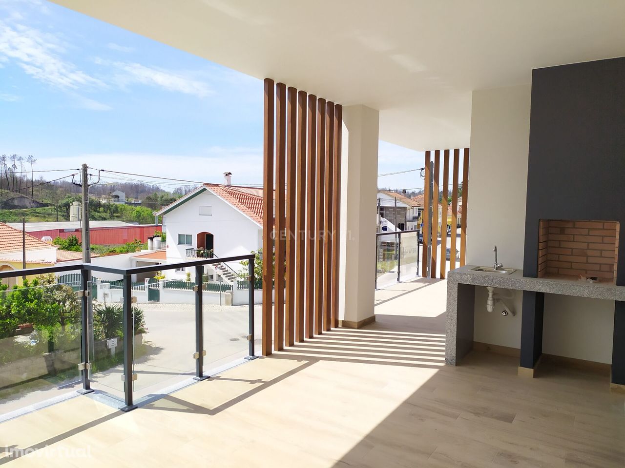 Apartamento T2 | Novo | Colmeias