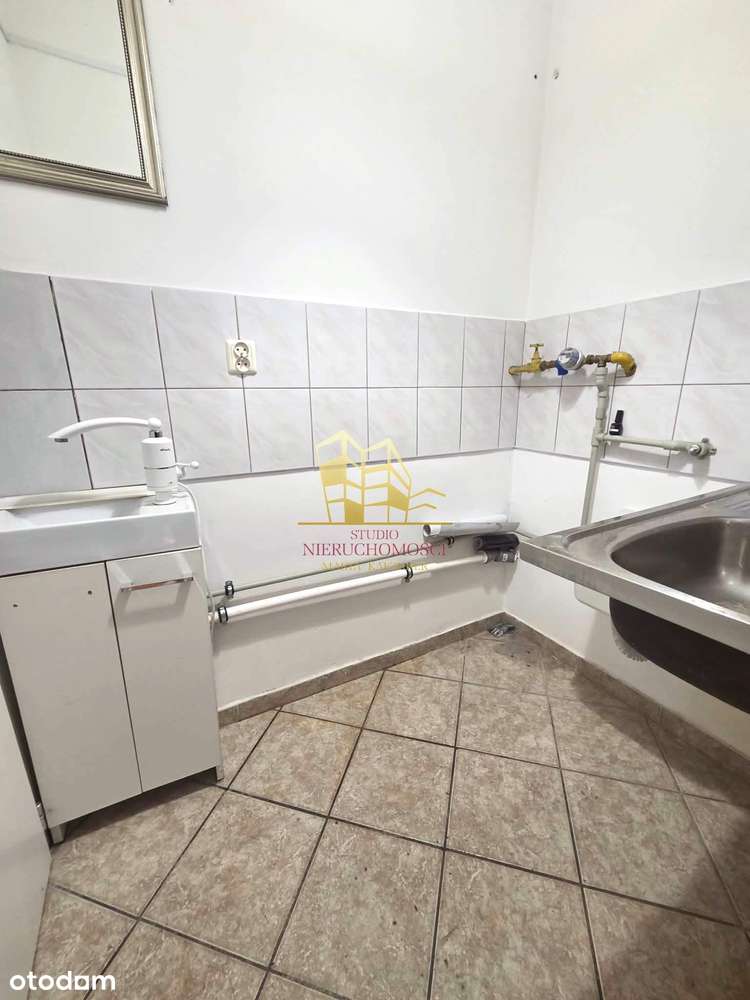 Lokal usługowy 53,8 m² | Centrum Pieszyc | Wejście z ulicy-12