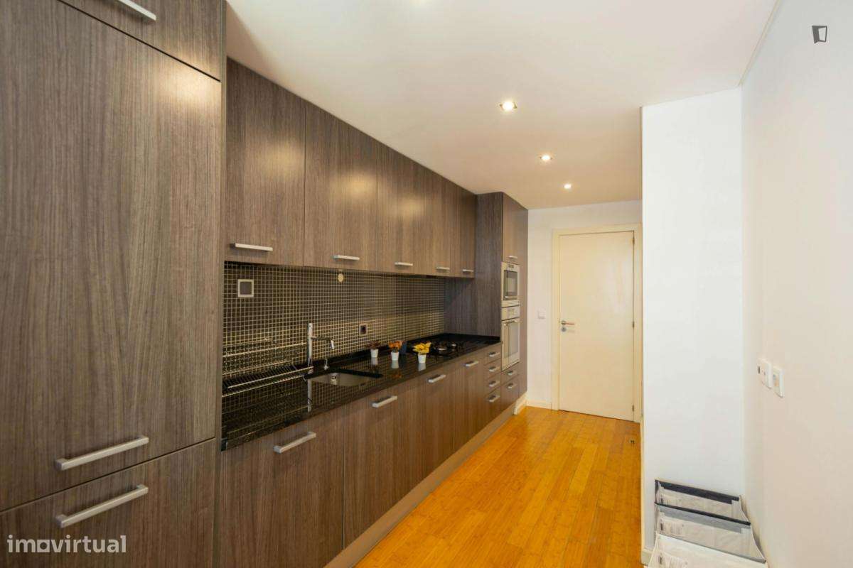 Quarto - localizado em Parque das Nações Lisbon - Grande imagem: 5/10