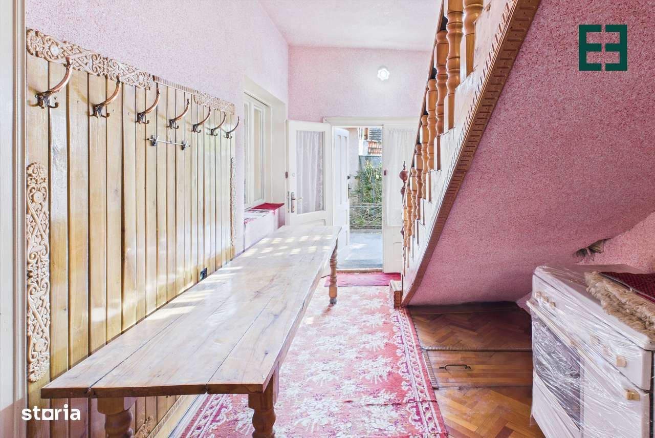 Casă cu 10 camere și 1437 mp teren în Ineu - Arad-15