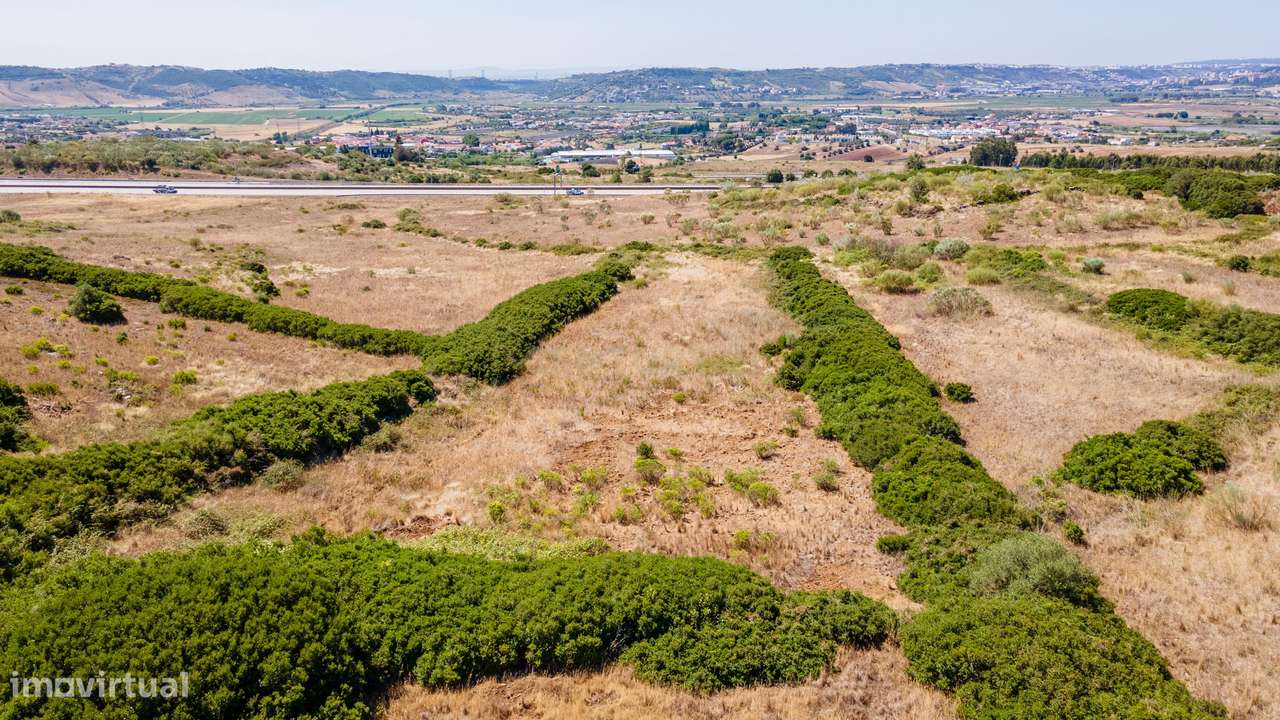 Terreno Rústico com 9640 m2 em  São Julião do Tojal, Loures - Grande imagem: 4/14