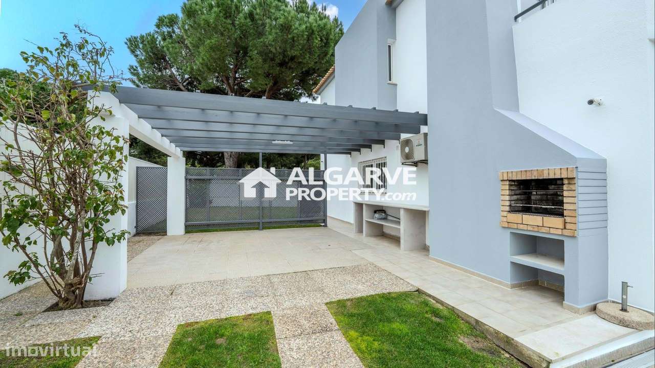 VILAMOURA -  V2 remodelada  junto ao Golfe Pinhal e perto da MARINA e-18