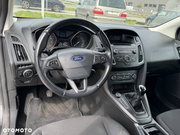 Ford Focus 1.6 Trend - 20