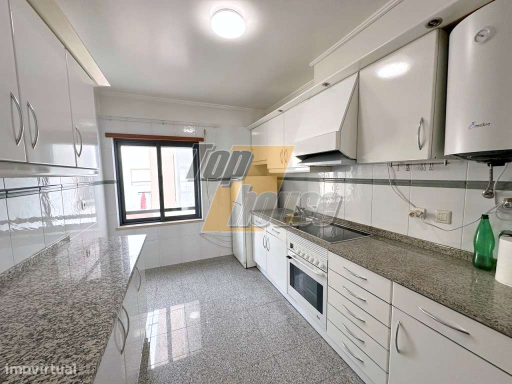 Apartamento T2 | Próximo das Praias | Santo António de Caparica - Grande imagem: 4/17