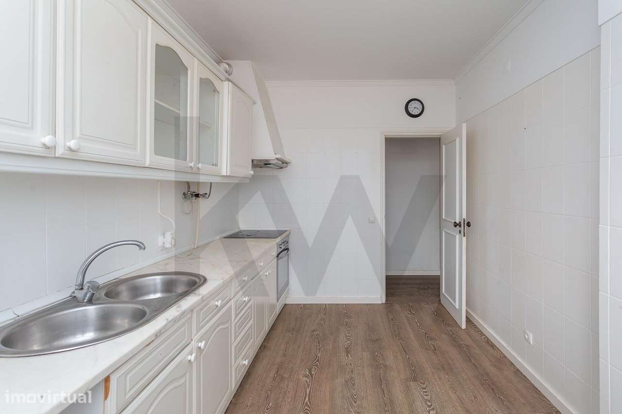 Andar de Moradia T2-7