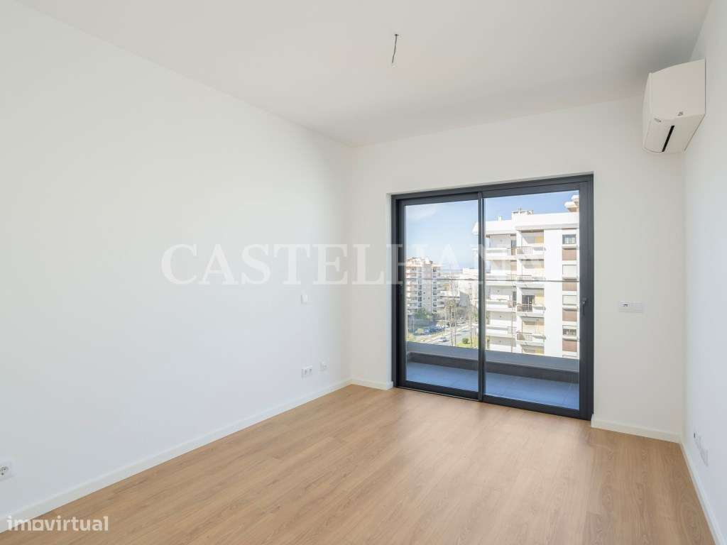 Apartamento T2, com varanda, em Faro - Grande imagem: 3/77