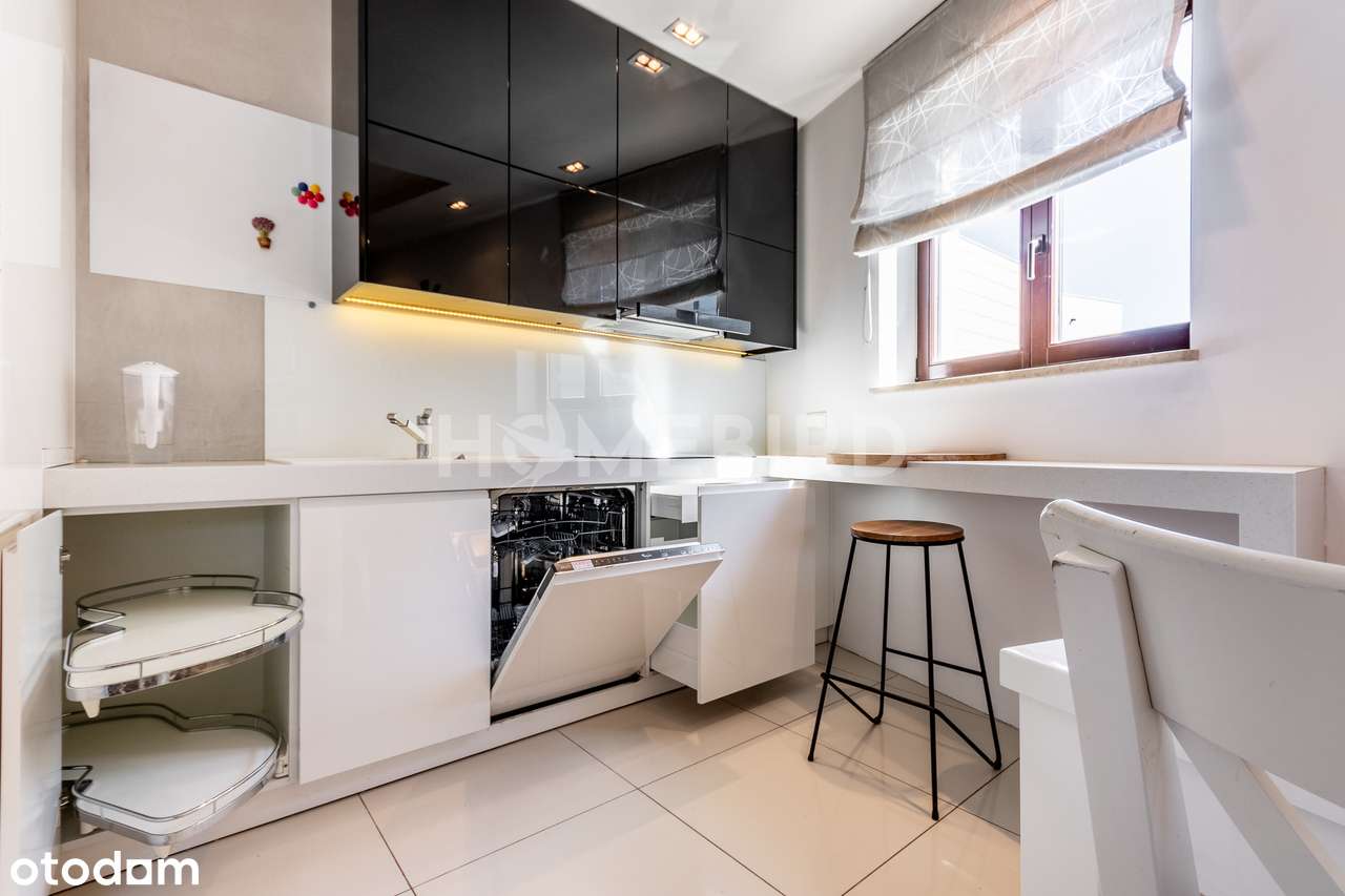 Przestronne mieszkanie z dużą loggią na zamkniętym osiedlu-5