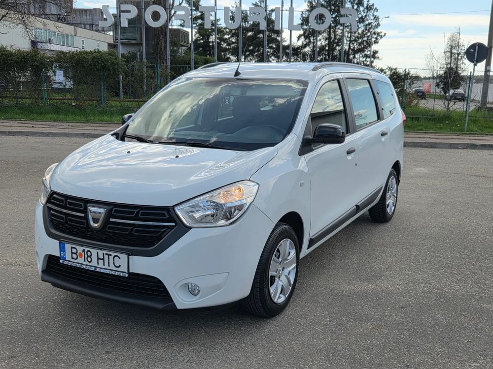 Dacia Lodgy 1.5 Blue dCi Laureate 2021