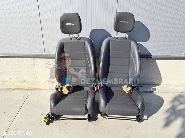 Set scaune cu bancheta piele Renault Megane 3 Combi [Fabr 2008-2015] Cu comenzi manuale. - 2