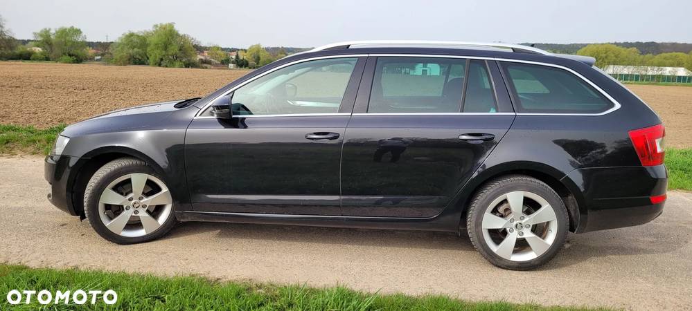 Skoda Octavia 2.0 TDI Ambition DSG - 5