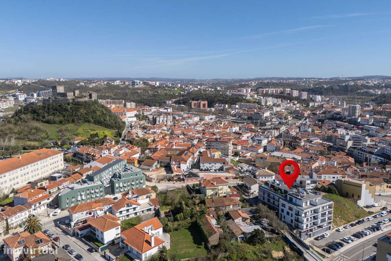 Apartamento T4 | Leiria-49
