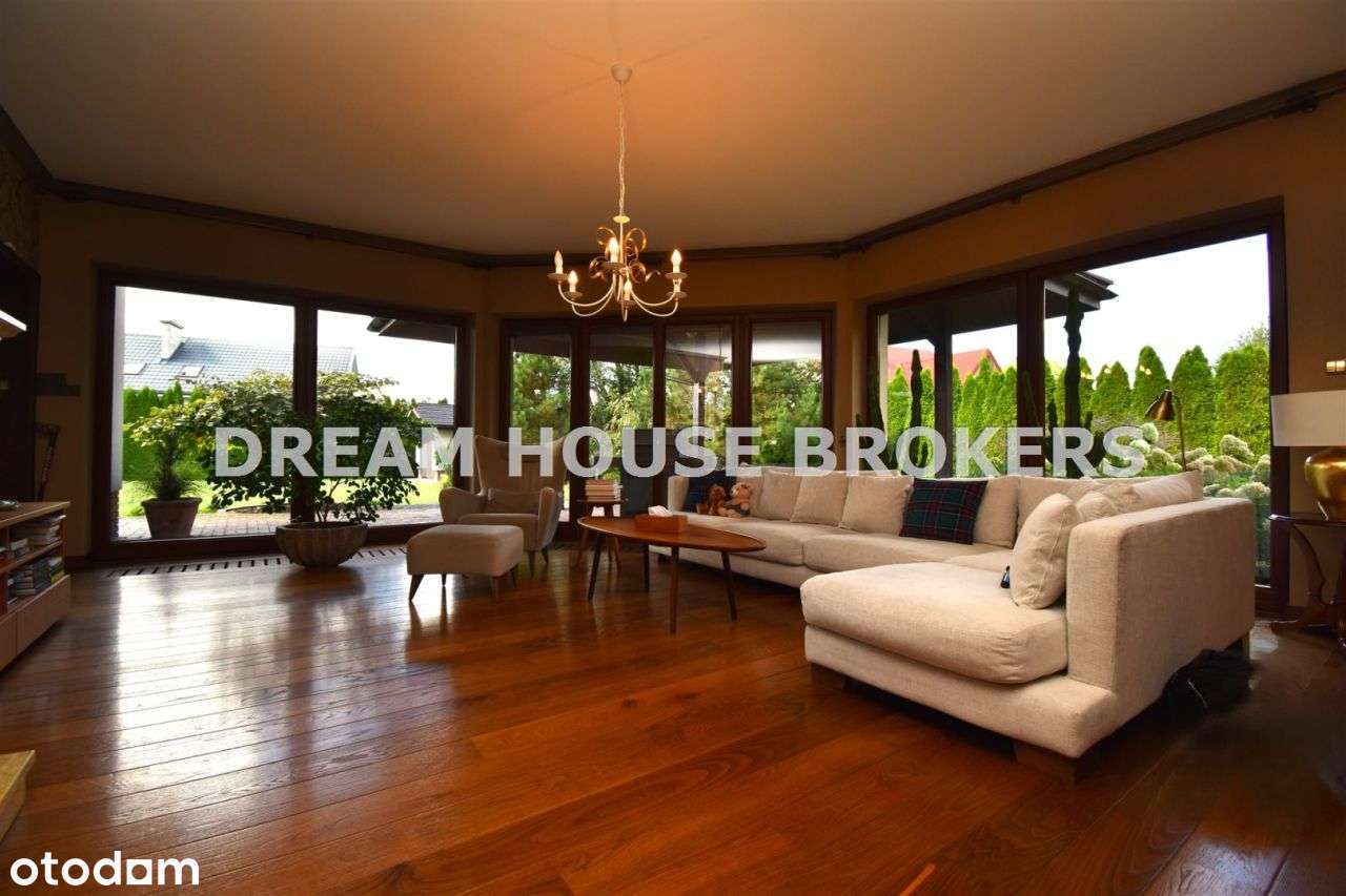 Dom-rezydencja na sprzedaż w Krościenku Wyżnym-11