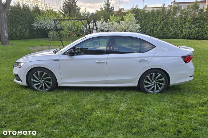 Skoda Octavia 2.0 TDI SCR Ambition DSG - 8