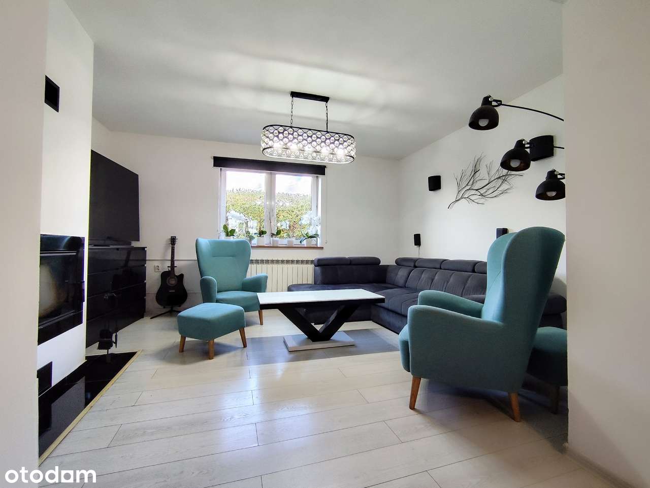 Dom przy ul. Katowickiej – idealny na działalność lub usługi! - Pełny obrazek: 3/19