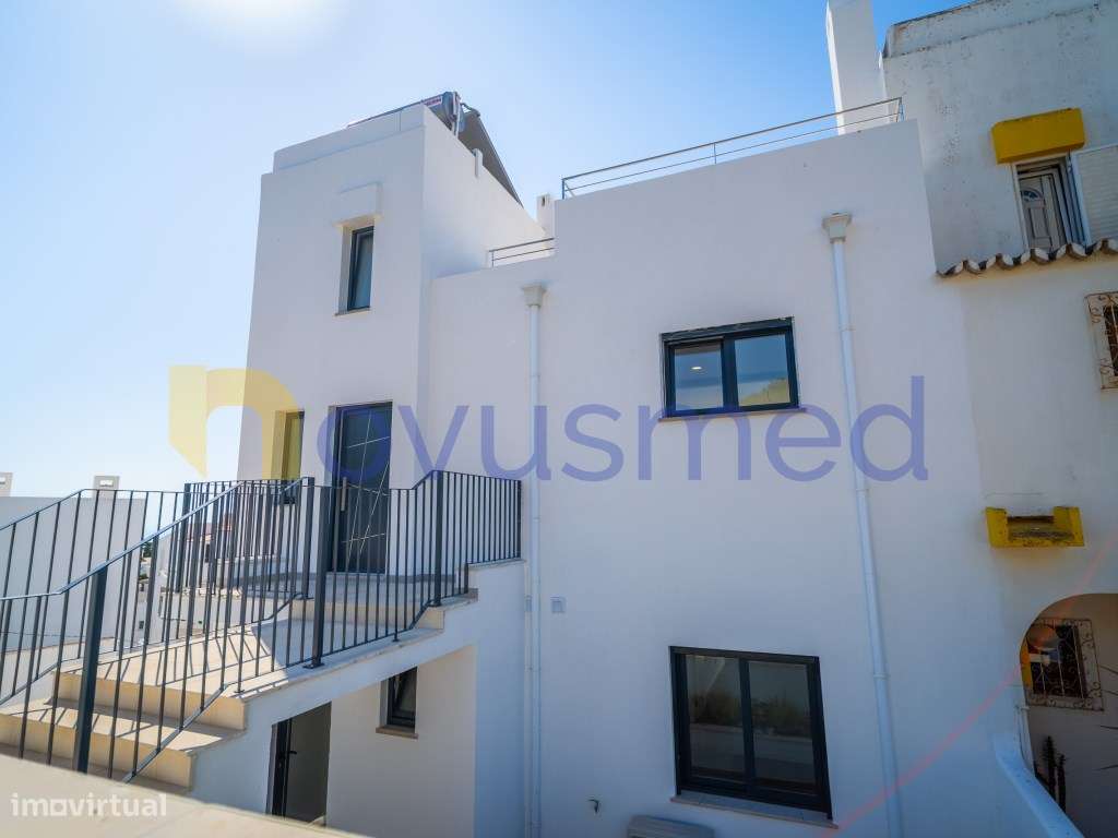 Moradia renovada com piscina e vistas panorâmicas sobre Albufeira e...-8