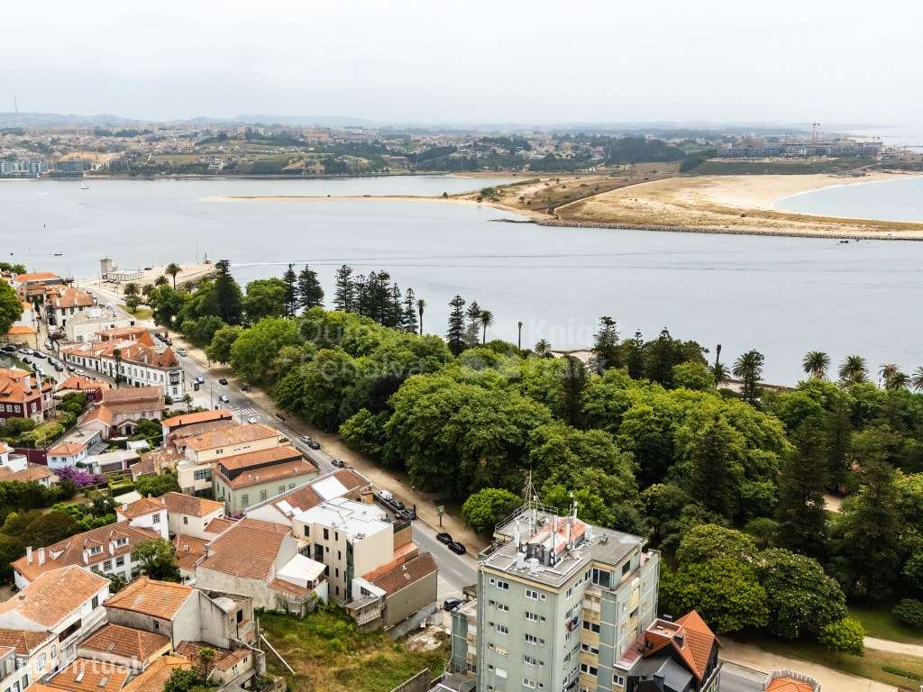 Prédio com projeto aprovado na Foz Velha, Porto - Grande imagem: 5/22