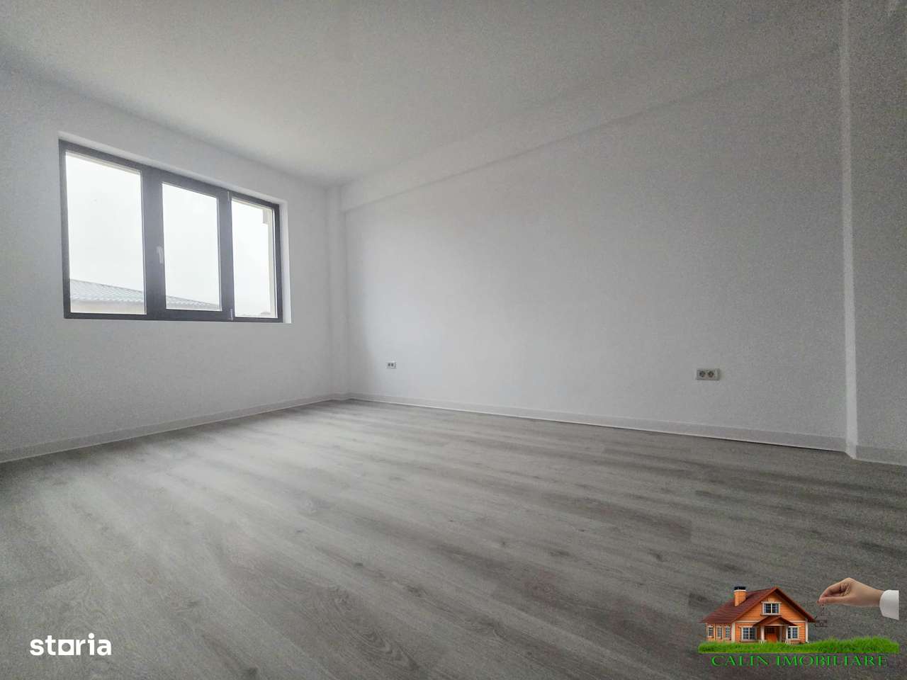 Apartament 1 cameră decomandat  32 mp DEMISOL INALT - HLINCEA - Imagine principală: 2/5