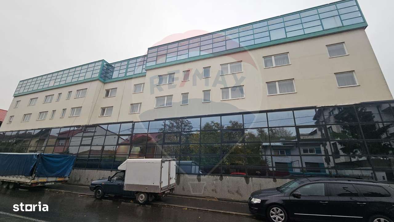 Hotel / Pensiune de vanzare în zona Barbu Vacarescu-0