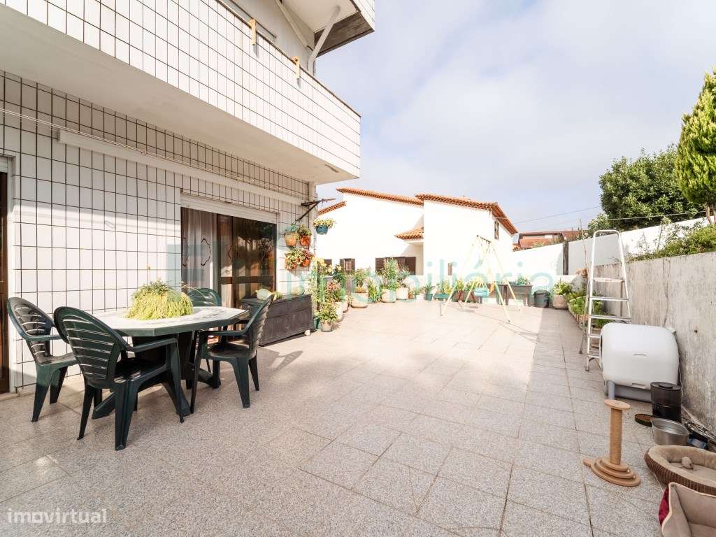 Apartamento T3 com Terraço de 80 m² e Garagem Fechada em Moreira de...-21